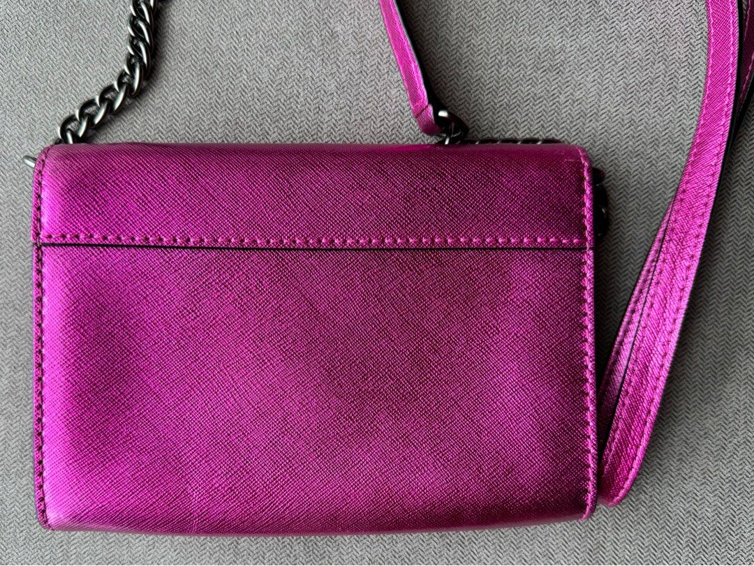 Kate Spade Cameron Street Cami (Preloved) (Category: Luxury Bags & Wallets) located in Quezon City. Submitted by __J__ (Listing ID 1351176645, Image 3). Description: Preloved original Kate Spade bag. RFS: Reducing my bags. Used with care, only has minor flaws on logo hardware and scratch, which is not easily noticeable, on photo 4. MOP: BDO, BPI, UnionBank (PayDirect is also okay) Shipping is c/o buyer. .
