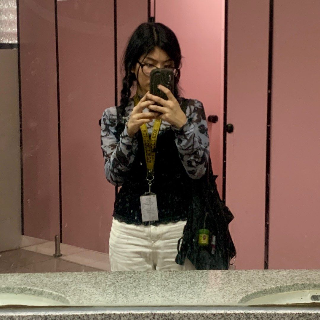 mesh long sleeves (Category: Longsleeves) located in Manila. Submitted by worstdumpling (Listing ID 1351244288, Image 2). Description: .