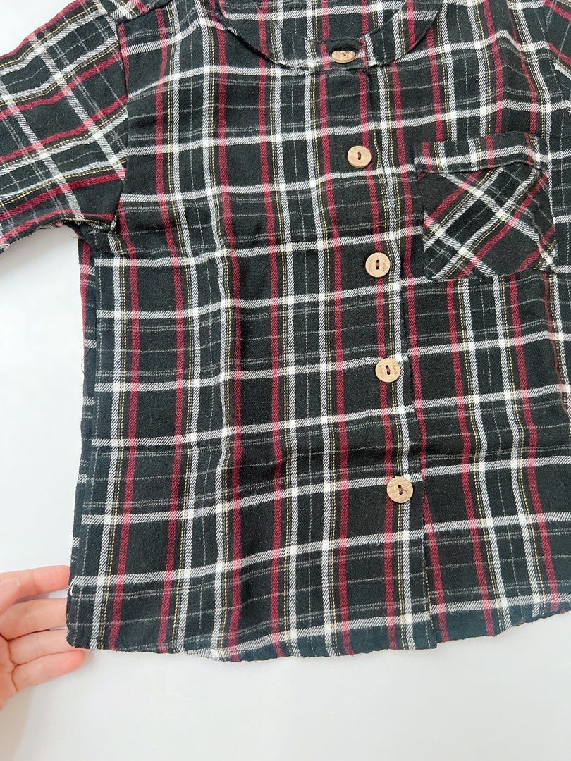 Mooi Kids Kenji Shirt Flanel 5Y (Kategori: 4 hingga 7 tahun) berada di Jakarta Barat. Dikirim oleh snahodnanreh (ID iklan 1351087699, Gambar 3). Deskripsi: Mooi Kids Kemeja Pendek Flanel 5Y Jarang dipakai tp karna bahannya flanel bekas cuci kelihatan ya Bahan lumayan tebal.