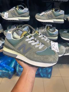 (Category: ) located in . Submitted by s3_sneakershirtstore (Listing ID 1351146739, Image 1). Description: .