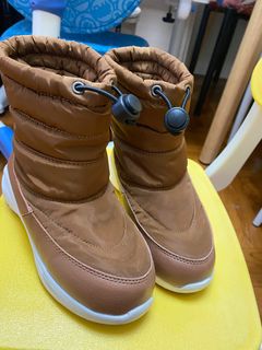 （分類：）位於 。 由 ryo8292003 提交（商品編號 1351083104，圖片 1）。簡介： 。