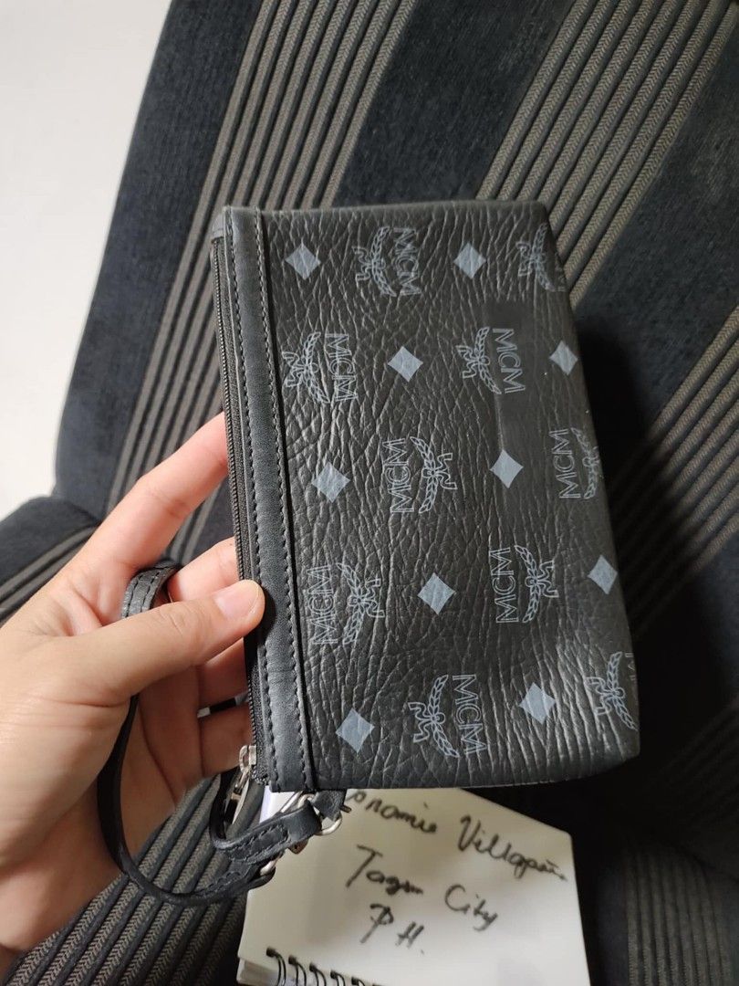 orig.mcm wristlet (Category: Luxury Bags & Wallets) located in Tagum. Submitted by luxbagelyas (Listing ID 1351176768, Image 3). Description: with sign of use tarnish sa hardware may dirt inside parang sa make up good condition.