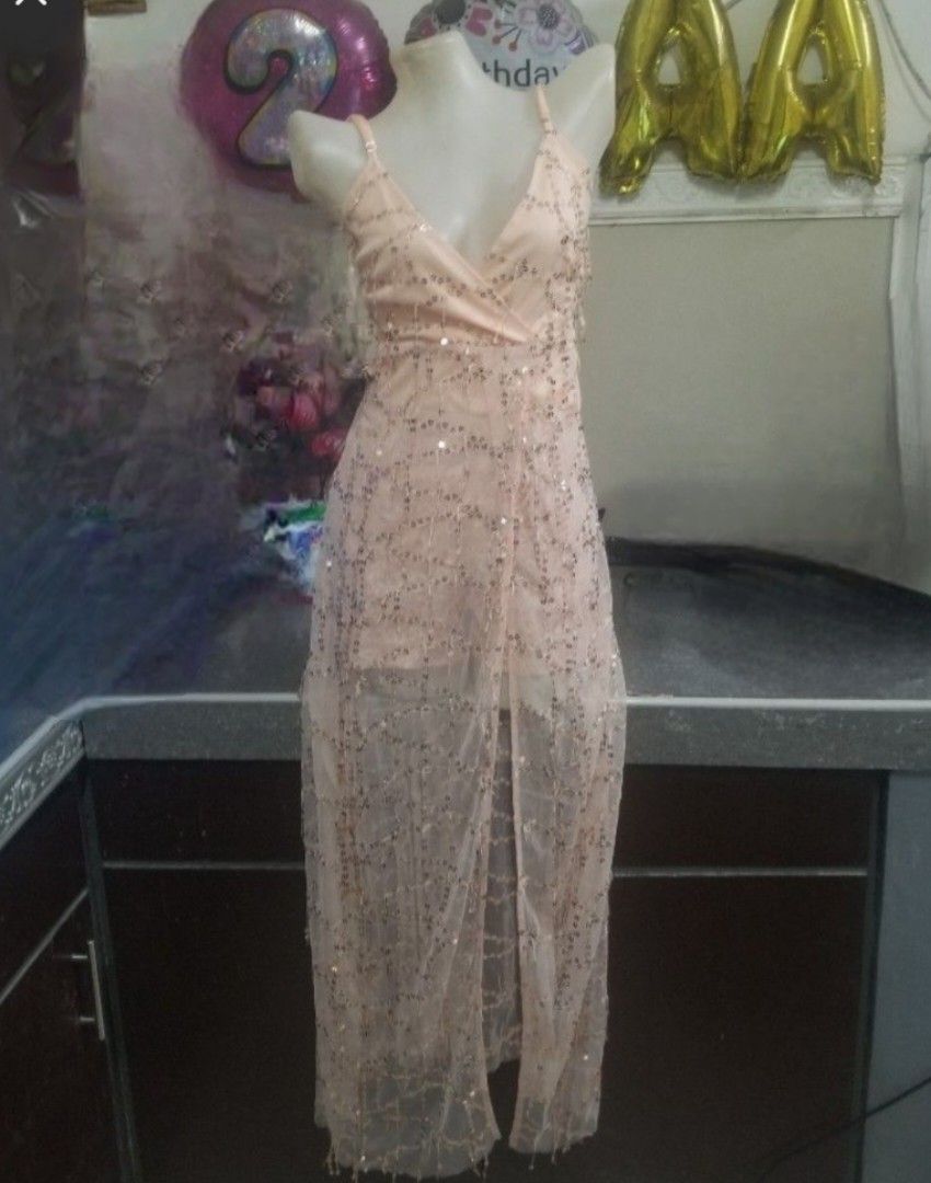 Peach Glittery Sequin Party Coordinates (Category: Sets or Coordinates) located in Caloocan City. Submitted by joeyfied. (Listing ID 1351179246, Image 3). Description: Best fit: XS to S Adjustable Strap Short has side pockets Condition: Good. Used only once in a party 1st photo Inspo only. Swipe for actual photos When worn photo can be requested via DM MOP: GCash MOD: J&T.