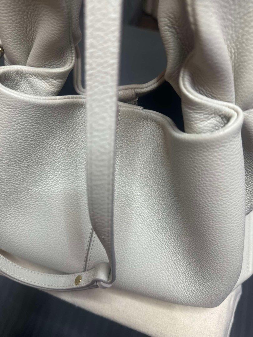 Polene Numero Neuf (Category: Luxury Bags & Wallets) located in Bocaue. Submitted by stephyshopp_ (Listing ID 1351182017, Image 3). Description: Polene NUMERO NEUR - Chalk Comes complete with strap, box and dustbag. Like new, no flaws 🥰 Can send video for sure buyers Very good deal po ito dahil sa price increase 😍.
