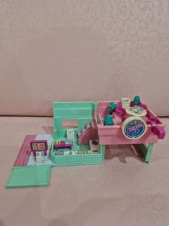 (Category: ) located in . Submitted by greenred2017 (Listing ID 1351173345, Image 1). Description: .