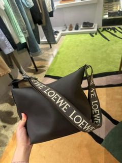 (Category: ) located in . Submitted by glamdustph (Listing ID 1351190422, Image 1). Description: .