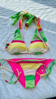 （分類：）位於 。 由 miss_buy 提交（商品編號 1351149705，圖片 1）。簡介： 。