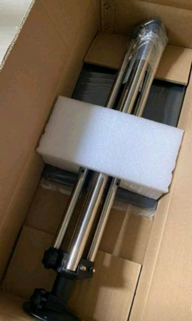 Stand for Projector (Category: Office & Business Technology) located in Manila. Submitted by goodviber.corp (Listing ID 1351165591, Image 3). Description: .