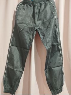 (Category: ) located in . Submitted by z_store (Listing ID 1351180165, Image 1). Description: .