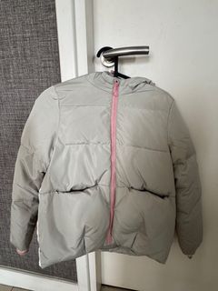 (Category: ) located in . Submitted by preloved_yean (Listing ID 1351105534, Image 1). Description: .