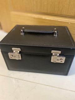 （分類：）位於 。 由 sevenj 提交（商品編號 1351087427，圖片 1）。簡介： 。