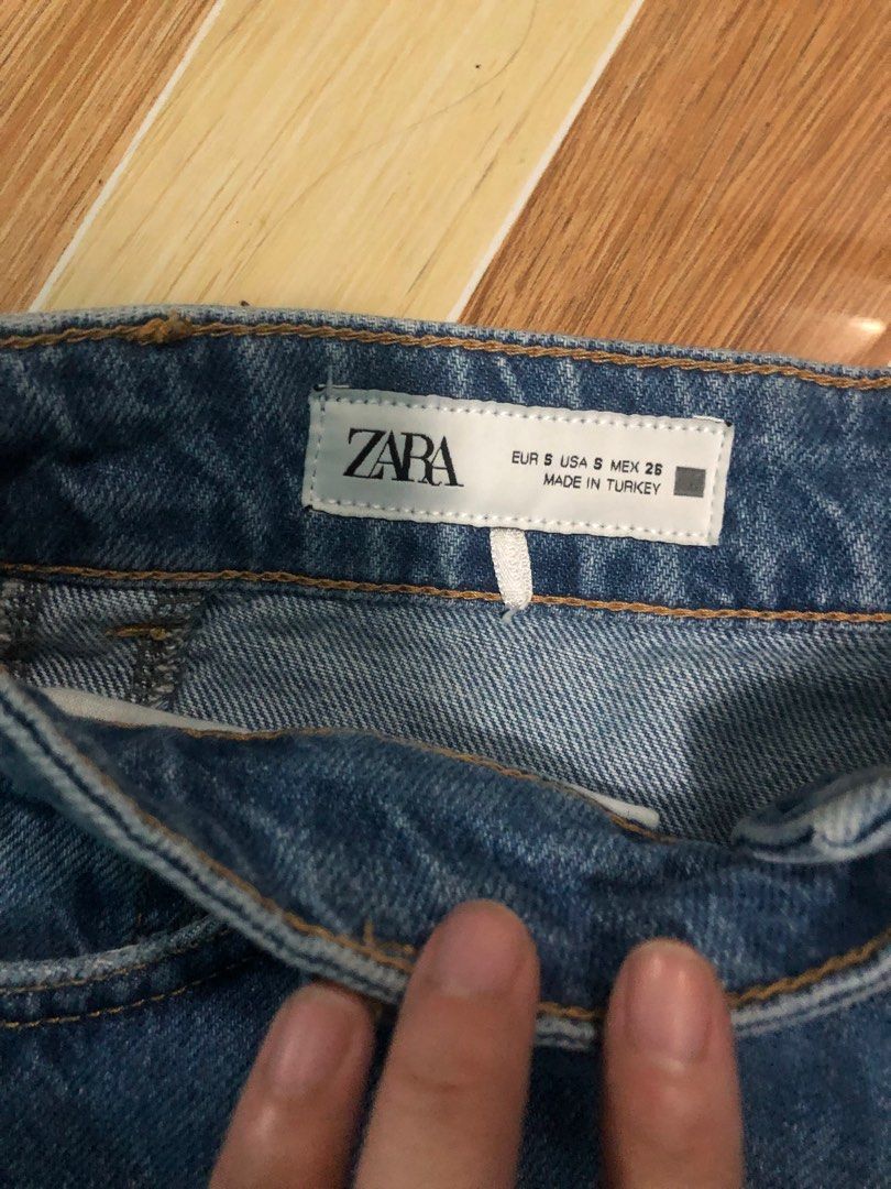 Zara Skort (Category: Shorts) located in Makati City. Submitted by liamalex (Listing ID 1351093227, Image 3). Description: .