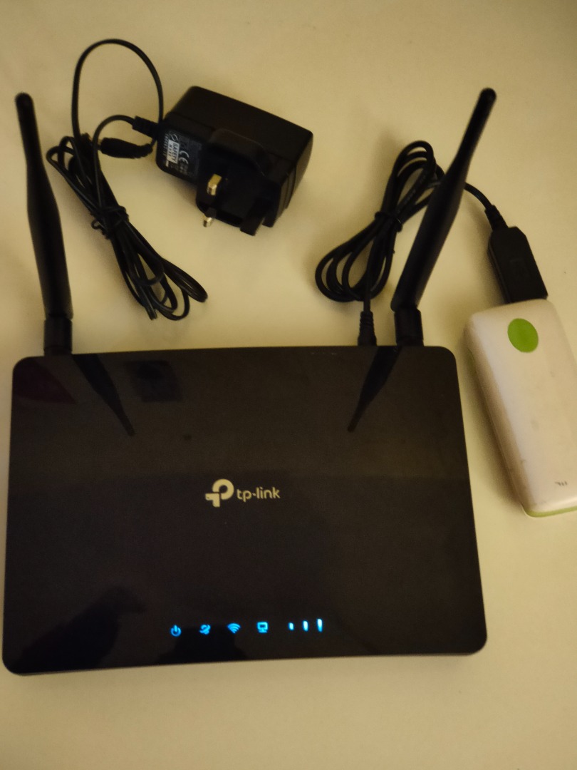 4G LTE SIM card router, with 6dbi antenna. ethernet wifi wireless with ...