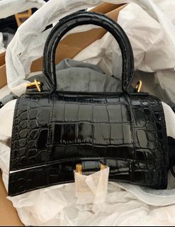 （分類：）位於 。 由 nemunn 提交（商品編號 1351403653，圖片 1）。簡介： 。
