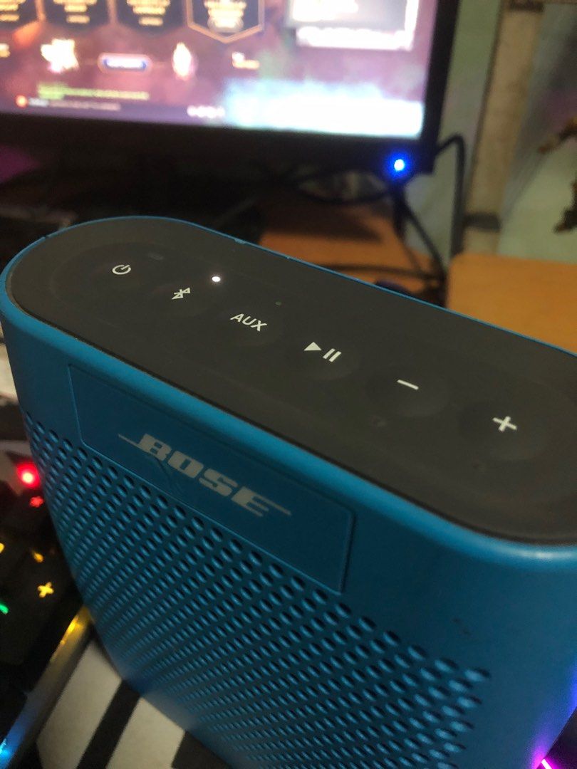 Bose soundlink bluetooth speaker (Category: Soundbars, Speakers & Amplifiers) located in Cebu City. Submitted by guttathreads (Listing ID 1351413393, Image 2). Description: price+sf.