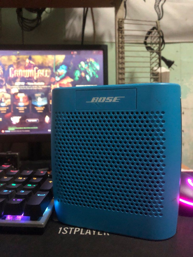 Bose soundlink bluetooth speaker (Category: Soundbars, Speakers & Amplifiers) located in Cebu City. Submitted by guttathreads (Listing ID 1351413393, Image 1). Description: price+sf.