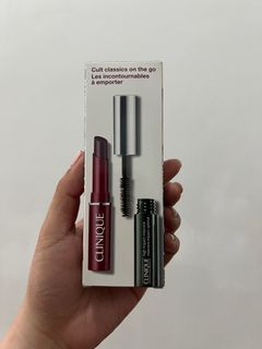 Clinique cult classic On-the-go: black honey mini make up gift set