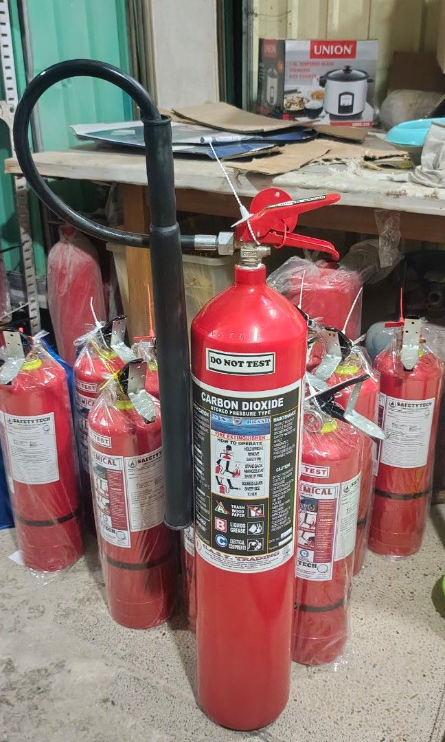 CO2 FIRE EXTINGUISHER (Category: Home Improvement Tools & Accessories) located in Quezon City. Submitted by willfiresafety (Listing ID 1351338815, Image 2). Description: 10lbs 7500 20lbs 10,500.
