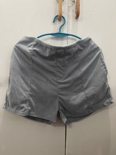 (Category: ) located in . Submitted by ms.bgss (Listing ID 1351303024, Image 1). Description: .