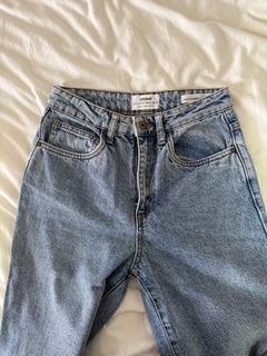 (Category: ) located in . Submitted by konnichiwa_ (Listing ID 1351334415, Image 1). Description: .