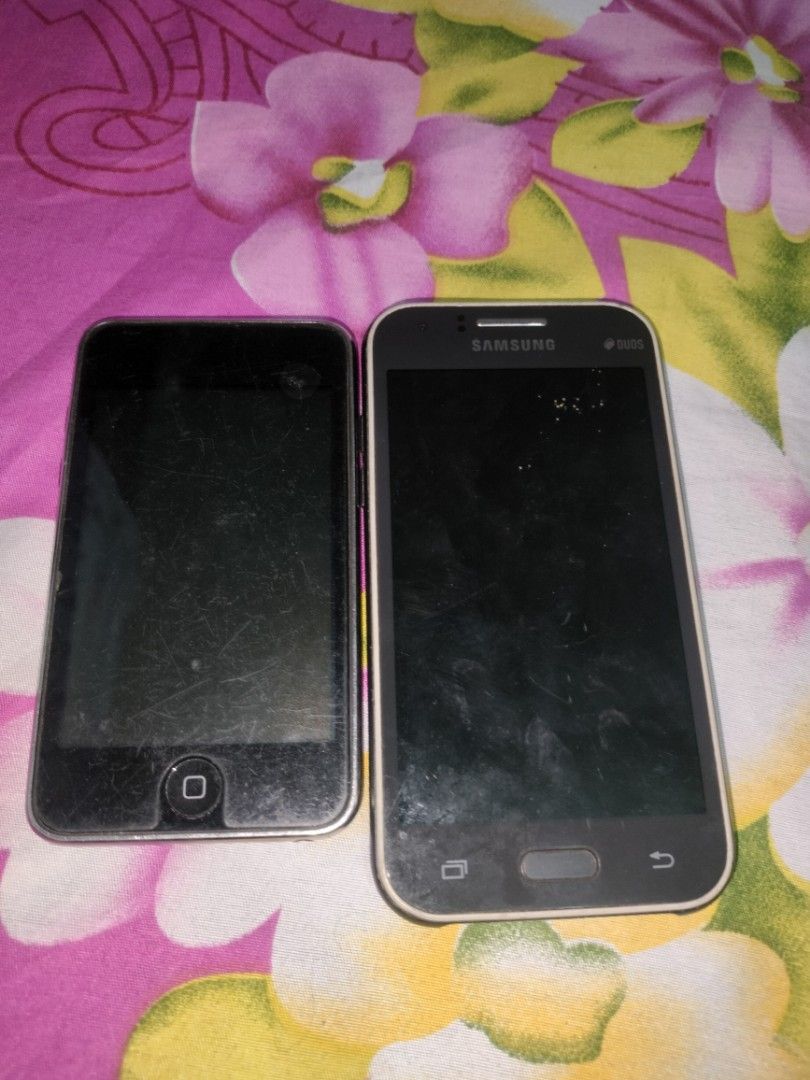 Defective phones (Category: Samsung) located in Valenzuela. Submitted by carylle_10 (Listing ID 1351353680, Image 1). Description: defective ipod and samsung duos.