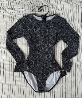 (Category: ) located in . Submitted by ste11sells (Listing ID 1351302995, Image 1). Description: .