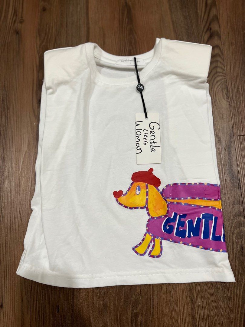 Gentle Woman Top (Category: Babies & Kids Fashion) located in Quezon City. Submitted by declutterinclutter (Listing ID 1351369423, Image 1). Description: With shoulder pads..
