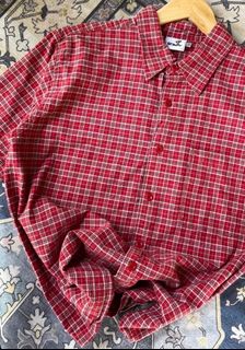 (Category: ) located in . Submitted by thriftwithmeeeeee (Listing ID 1351374753, Image 1). Description: .
