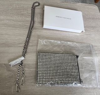 （分類：）位於 。 由 CCK1202 提交（商品編號 1351305980，圖片 1）。簡介： 。