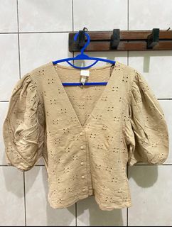 (Kategori: ) berada di . Dikirim oleh prelovedndraa (ID iklan 1351286684, Gambar 1). Deskripsi: .