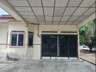 (Category: ) located in . Submitted by syafigy (Listing ID 1351357611, Image 1). Description: .