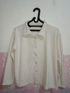(Kategori: ) berada di . Dikirim oleh preloved.byloopp (ID iklan 1351326830, Gambar 1). Deskripsi: .