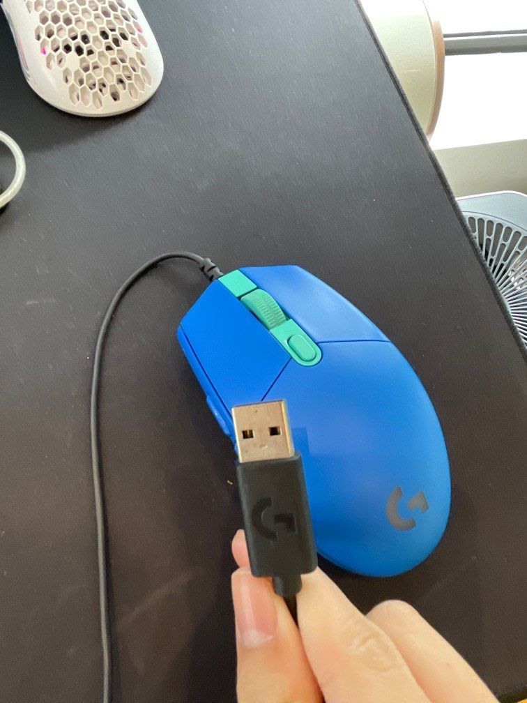 Logitech G102 LightSync Gaming Mouse (Category: Mouse & Mousepads) located in Caloocan City. Submitted by sneakr_kicks (Listing ID 1351272040, Image 3). Description: Lightly used Rgb works All buttons work Dm for more info!.