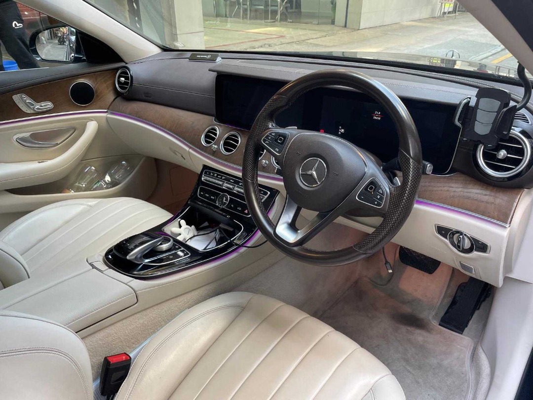 Mercedes-Benz  E200 EXCLUSIVE Auto62863129905665114