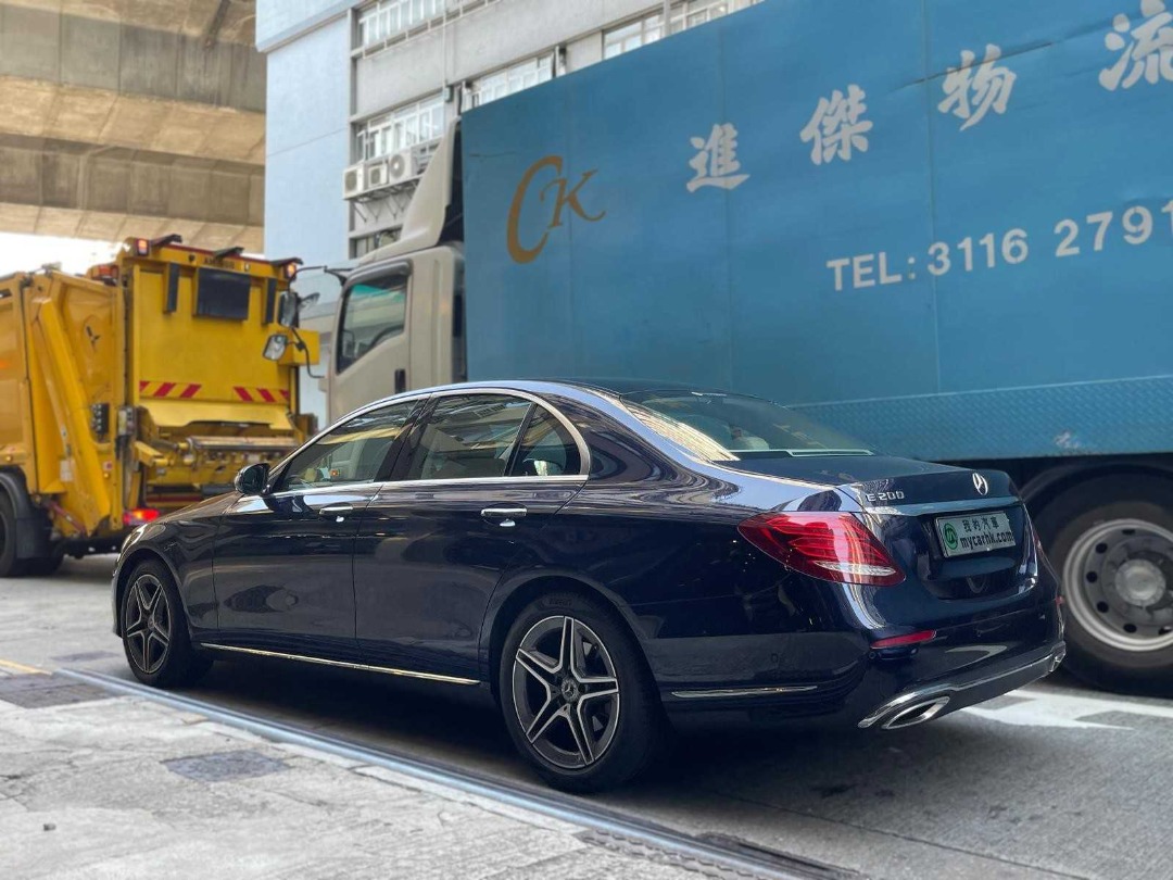 Mercedes-Benz  E200 EXCLUSIVE Auto62863129905665113