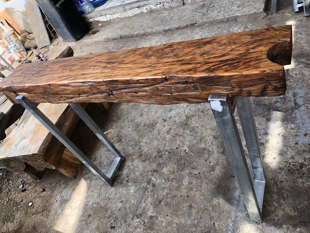 Molave wooden console (Category: Outdoor Furniture) located in Pasig City. Submitted by casambhomedecors (Listing ID 1351261893, Image 2). Description: .