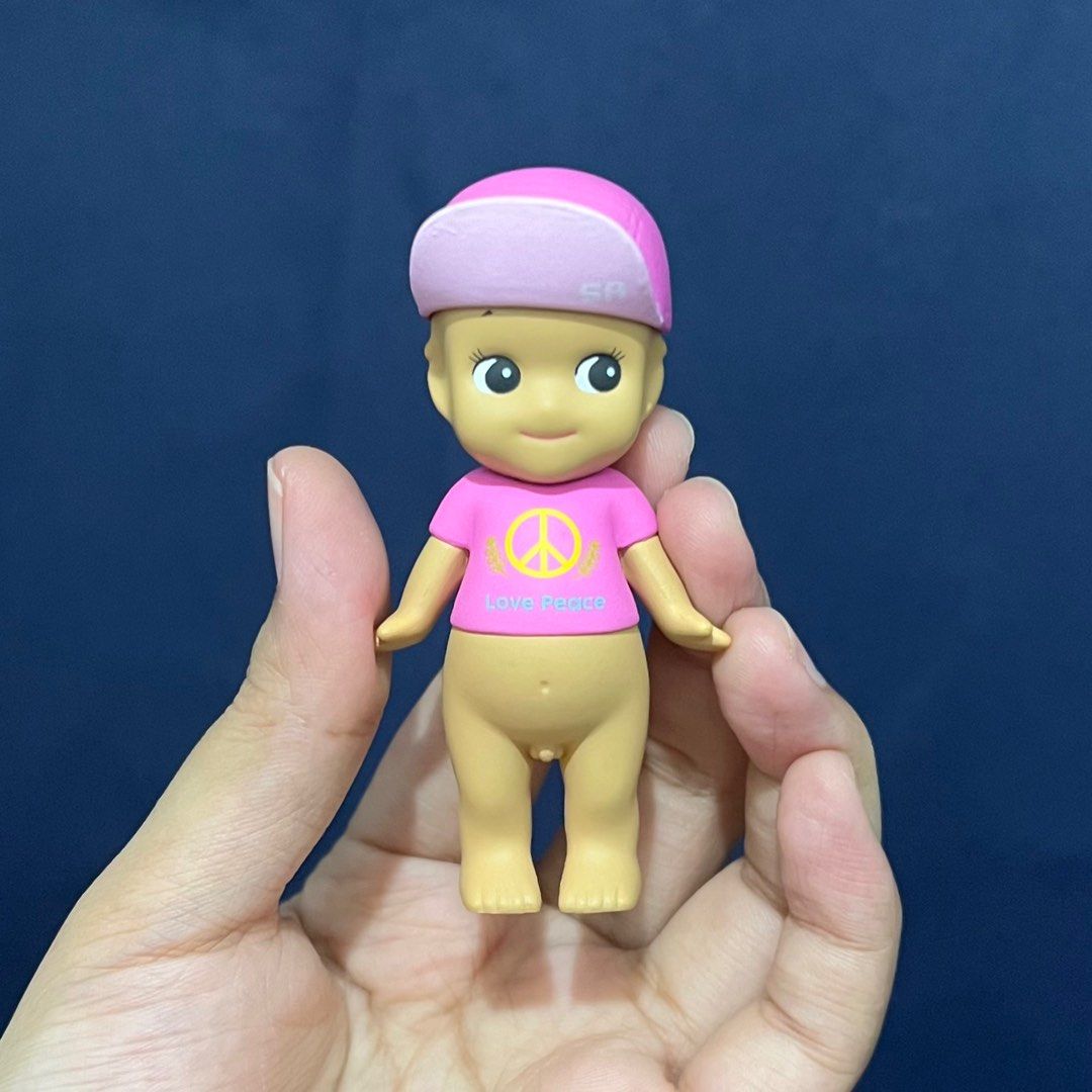 MORENO SUMMER SONNY SET (Category: Sets or Coordinates) located in Manila. Submitted by andy.collection (Listing ID 1351407988, Image 2). Description: - SET ONLY - MINT CONDITION - WITH BOX AND FOIL - MOP: gcash - MOD: sdd only (grab, angkas, lalamove) - LOC: makati/manila.