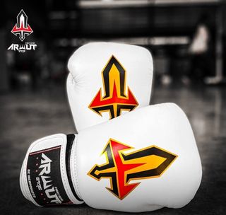  Authentic Muay Thai Gears From Thailand Only.  Collection item 1