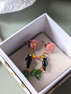 （分類：）位於 。 由 ahsiii 提交（商品編號 1351291733，圖片 1）。簡介： 。