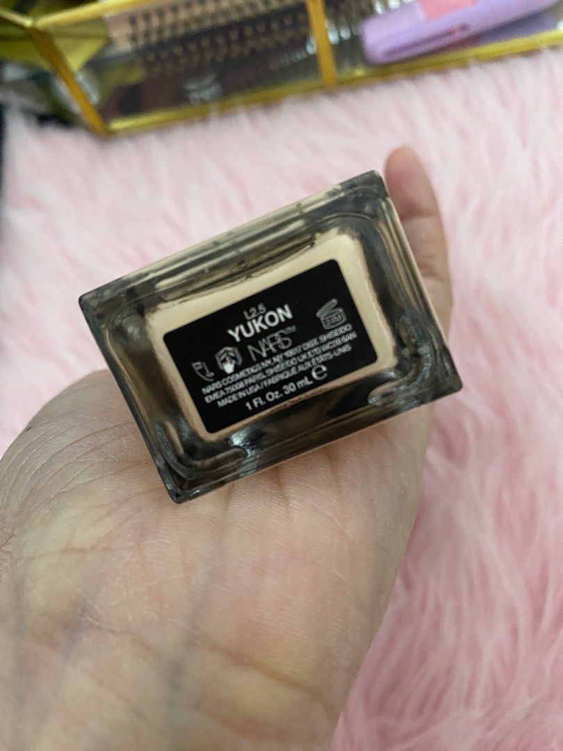 NARS Light Reflecting Foundation with freebies (Category: Makeup) located in Paranaque City. Submitted by ivyyyyyv (Listing ID 1351329234, Image 3). Description: Shade: Yukon Used only once Bought this last January 2025 Freebies: 1. Colourette First Base Everyday Skin Tint SPF30 Shade: Lazi Used only once 2. Happy Skin Mini Lip Mallow Plush Matte Shade: Lowkey Used only once.