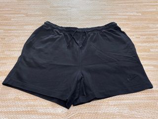 （分類：）位於 。 由 ceci_second_hand_shop 提交（商品編號 1351311717，圖片 1）。簡介： 。