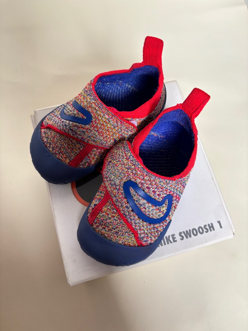 Nike Swoosh 1, Bayi & Anak, Baju Bayi di Carousell
