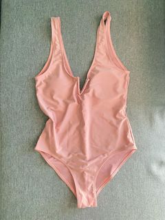 (Category: ) located in . Submitted by zee1229 (Listing ID 1351347307, Image 1). Description: .