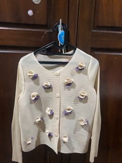 (Kategori: ) berada di . Dikirim oleh bubunya (ID iklan 1351346570, Gambar 1). Deskripsi: .