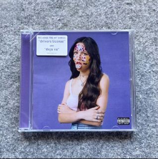 SOUR - Olivia Rodrigo CD