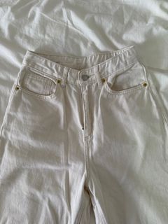 (Category: ) located in . Submitted by konnichiwa_ (Listing ID 1351334625, Image 1). Description: .