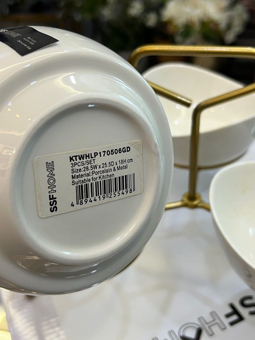 SSF tableware (Category: Food Organisation & Storage) located in Kuching. Submitted by littlel0ff (Listing ID 1351340368, Image 3). Description: Kuching SWK only.