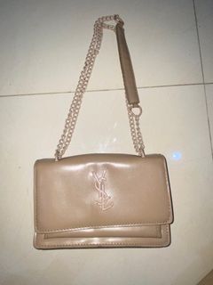 (Kategori: ) berada di . Dikirim oleh bbysul (ID iklan 1351423488, Gambar 1). Deskripsi: .