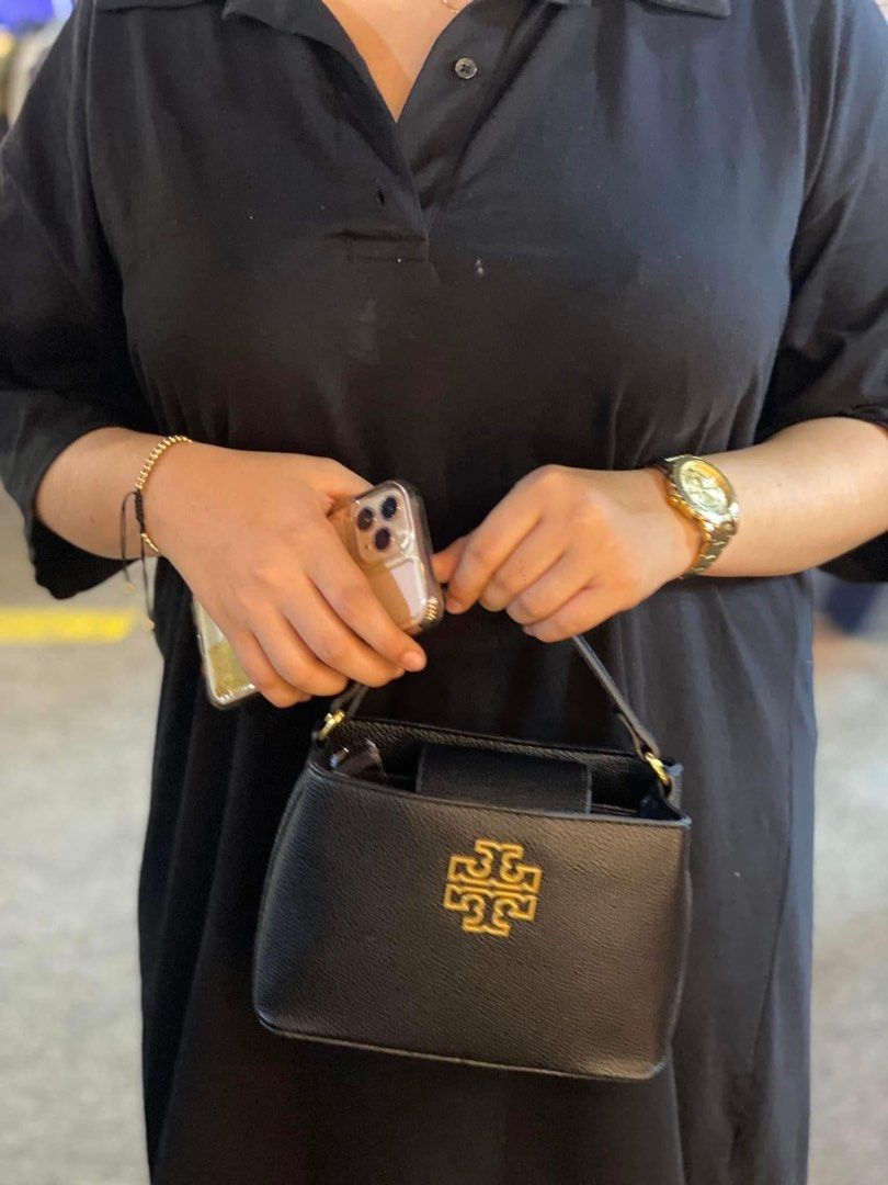 Tory Burch Micro Satchel Bag (Category: Luxury Bags & Wallets) located in Bulacan. Submitted by whimsy.finds (Listing ID 1351428232, Image 3). Description: Payment first basis via Gcash (no reservation) Ship via Lalamove / J&T Location: Malabon Dm me your order.