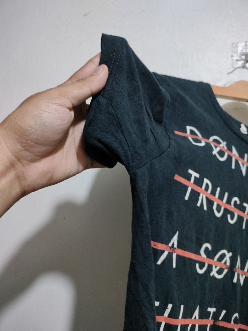 Twenty One Pilots tee (Category: Tshirts & Polo Shirts ) located in Calamba. Submitted by sinauna. (Listing ID 1351399037, Image 3). Description: WTS: Twenty One Pilots tee Condition/Issues: needs wash and has some pit stain (Note: Item's not faded. Color may vary due to lighting) Dimension: 16.5x24.5 Size on tag: XS Price: Mine - 299+SF Plus shipping fee! Free shipping if you purchase more than 3 items. Also, I can give you a discount in my prev